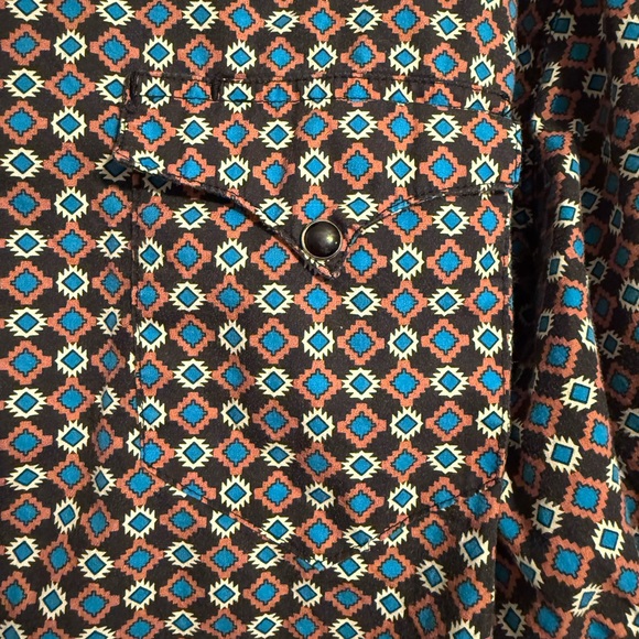 Roper Button Down - Picture 2 of 5